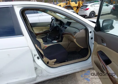 2010 Honda Accord 2.4 Ex-L z USA, uszkodzony, nr VIN 1HGCP2F80AA171698